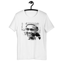 Load image into Gallery viewer, Amilcar Cabral (Unisex T-Shirt)
